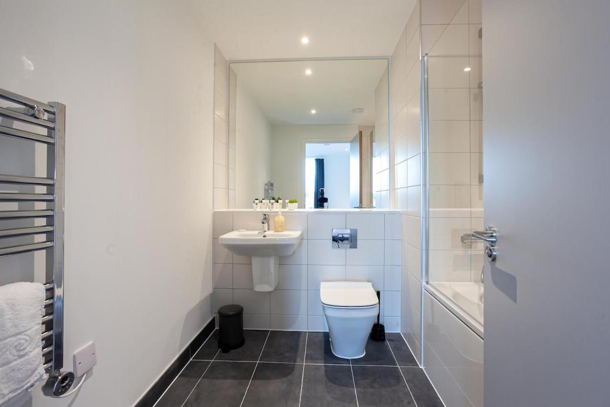 Spacious 2 Bed Apartment In Central Manchester Esterno foto