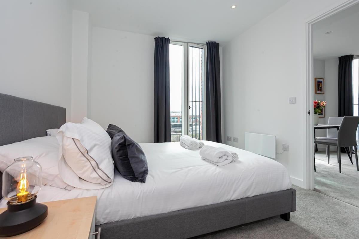 Spacious 2 Bed Apartment In Central Manchester Esterno foto